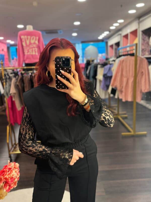 Facetune 20 02 2025 12 46 58