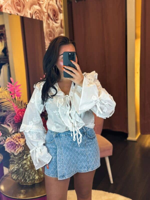 Facetune 06 05 2025 14 31 54
