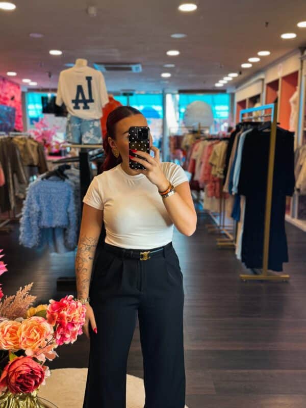 Facetune 11 04 2025 13 16 13