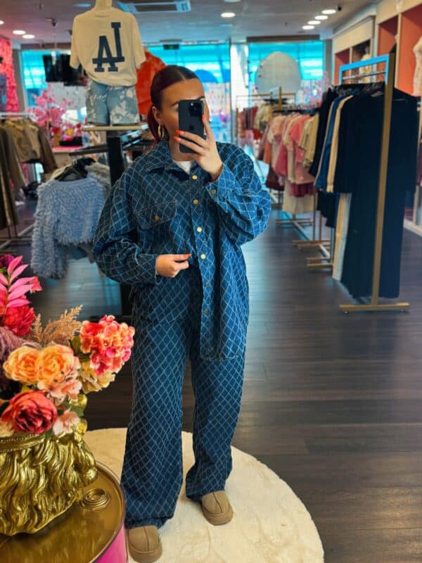 Facetune 15 04 2025 13 02 12