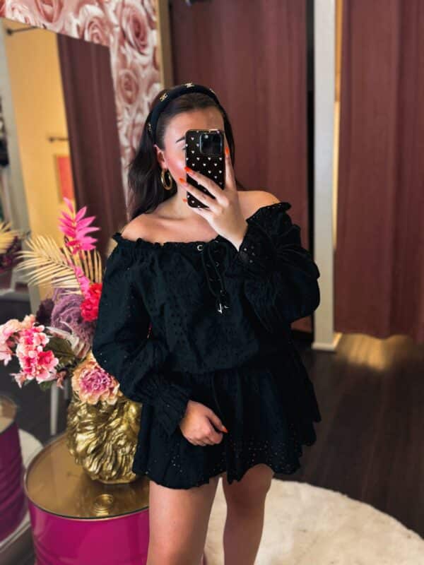 Facetune 27 04 2025 22 31 56