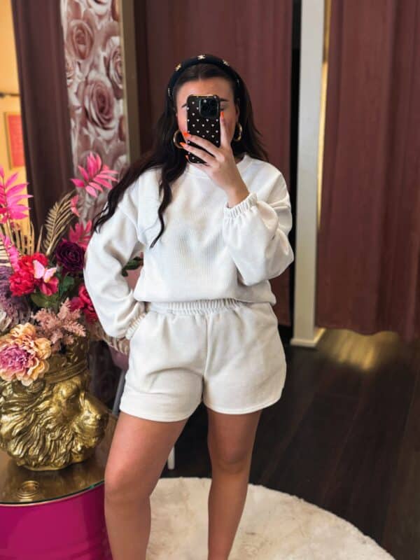 Facetune 27 04 2025 22 34 09