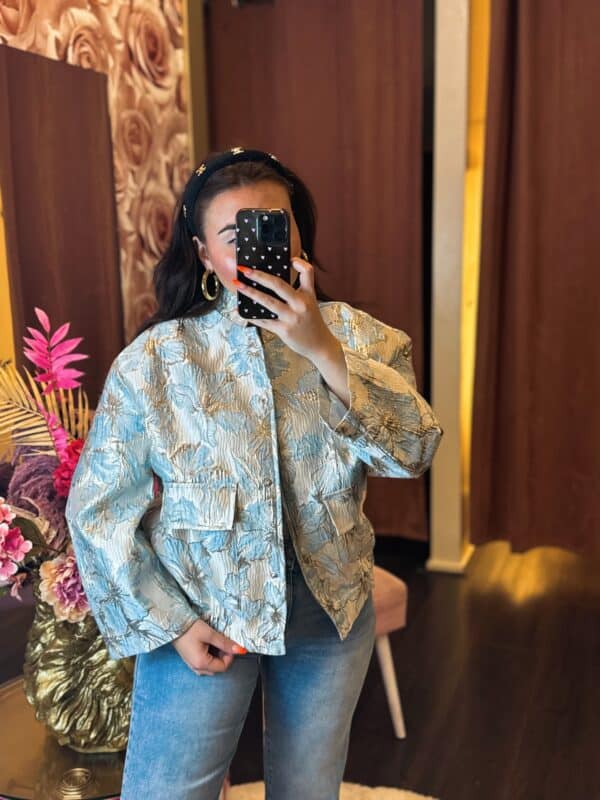 Facetune 27 04 2025 23 31 38
