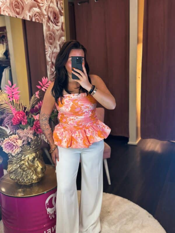 Facetune 06 05 2025 14 28 08