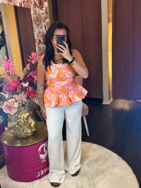 Facetune 06 05 2025 14 28 20