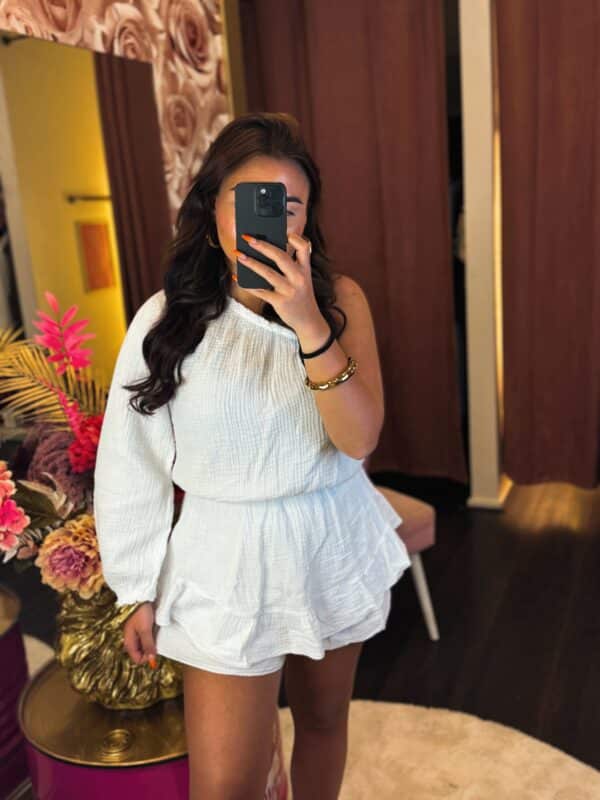 Facetune 09 05 2025 14 32 34