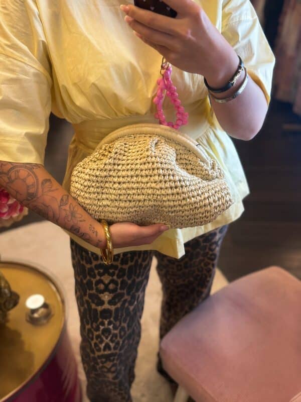 Facetune 03 06 2025 11 10 56