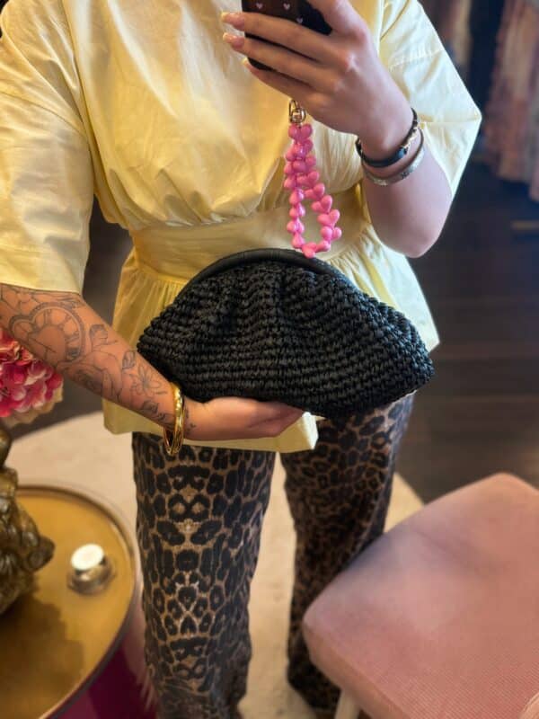 Facetune 03 06 2025 11 12 18