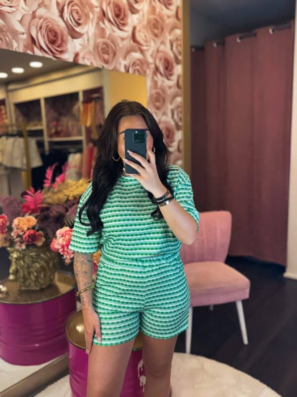 Facetune 04 06 2025 15 06 46