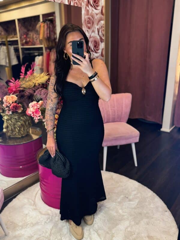 Facetune 04 06 2025 15 11 56