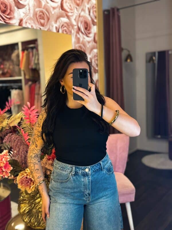 Facetune 11 06 2025 13 23 42