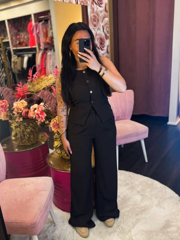 Facetune 01 07 2025 17 41 33