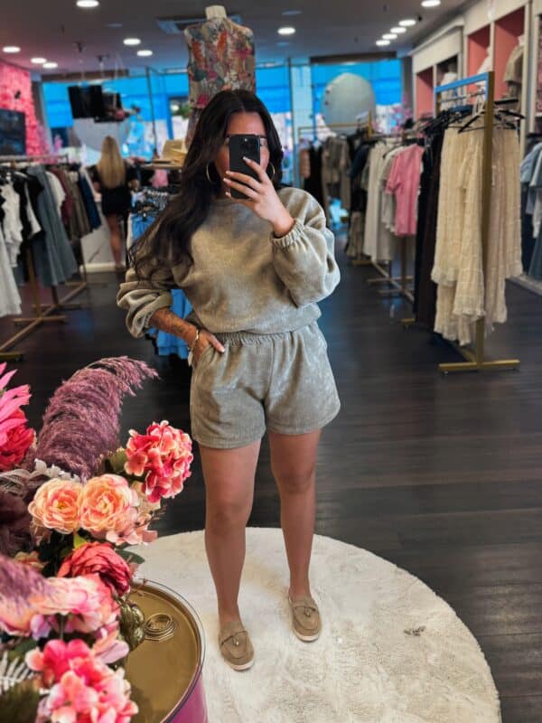 Facetune 09 07 2025 13 17 11