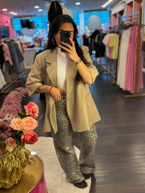 Facetune 25 07 2025 13 55 35
