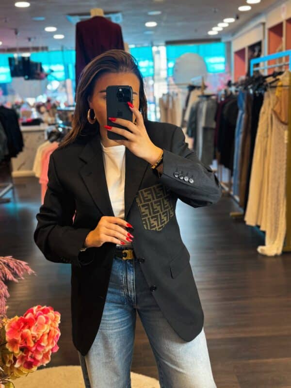 Facetune 05 08 2025 13 47 42