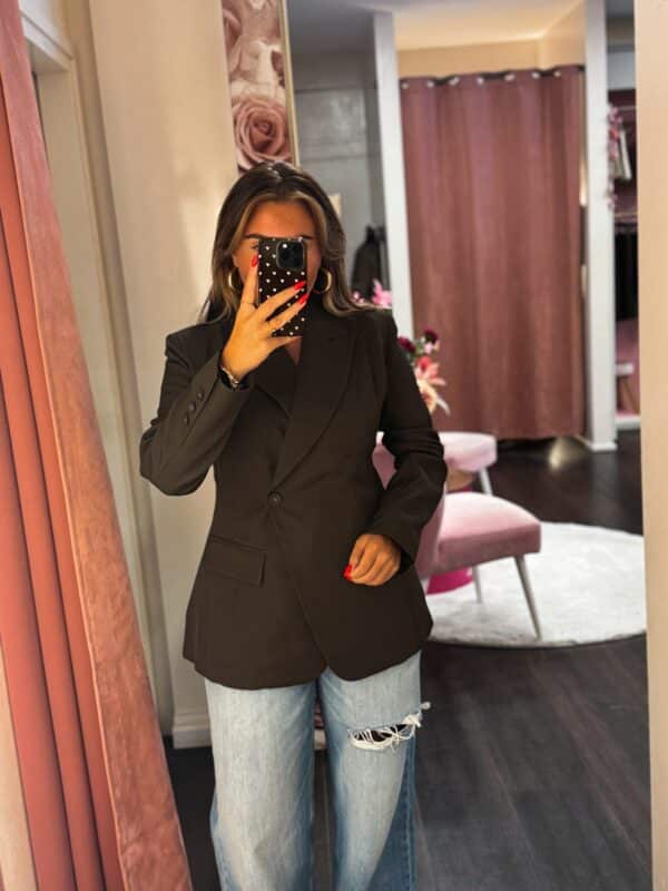 Facetune 10 09 2025 15 04 45