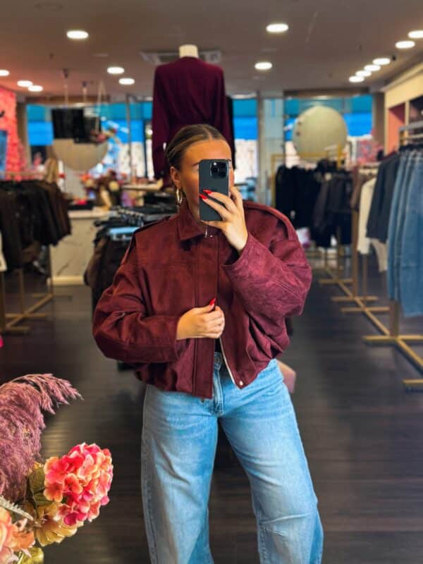 Facetune 13 09 2025 17 30 55
