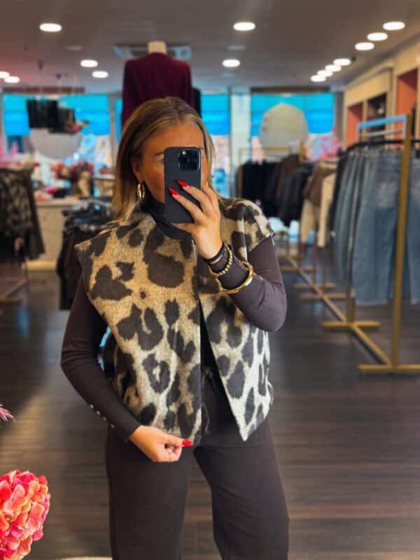 Facetune 17 09 2025 15 08 18