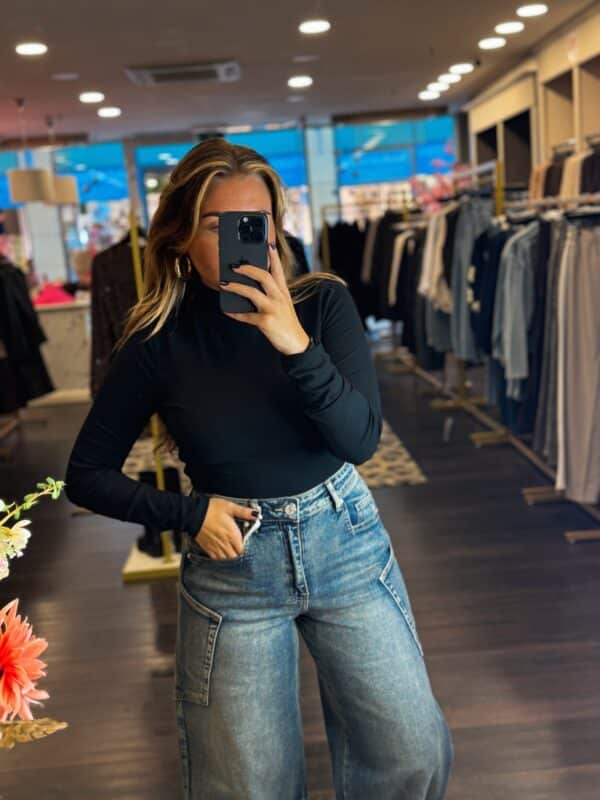Facetune 30 09 2025 18 39 17