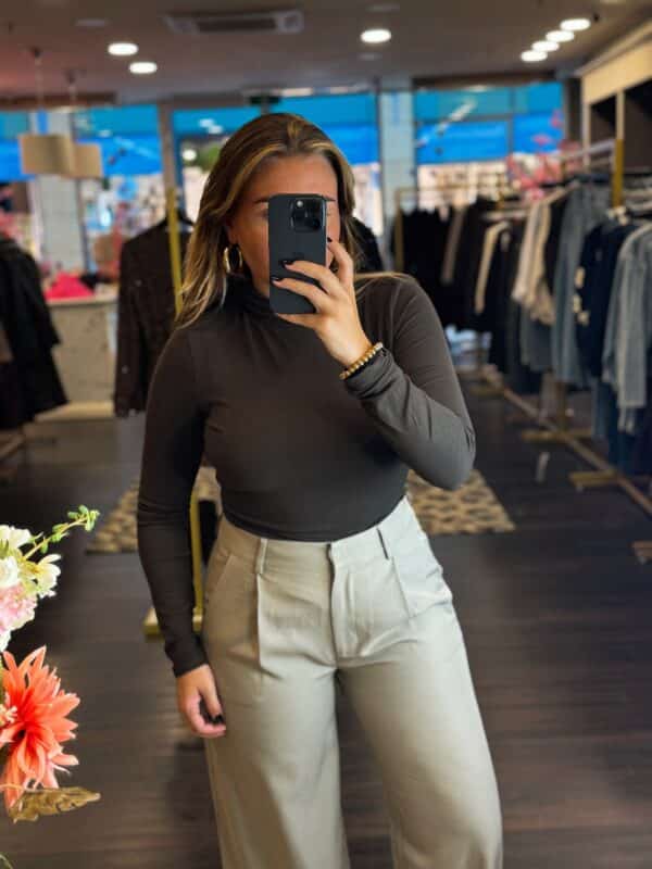 Facetune 30 09 2025 18 40 44