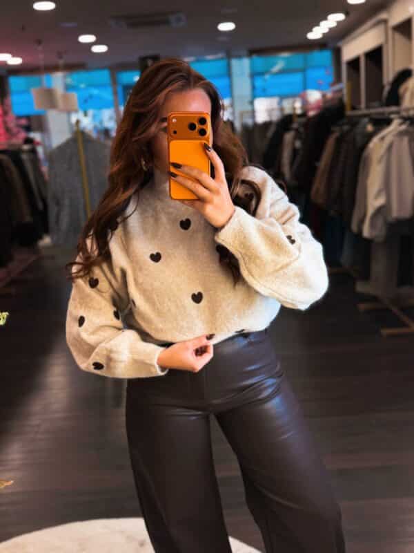 Facetune 01 11 2025 17 42 17