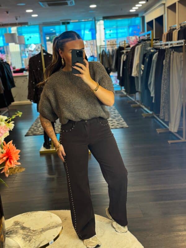 Facetune 02 10 2025 15 01 44