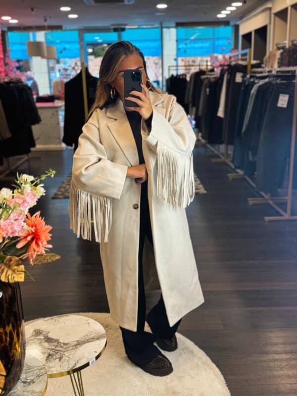 Facetune 07 10 2025 15 38 58