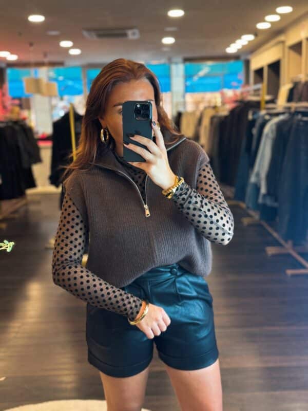 Facetune 09 10 2025 17 43 28