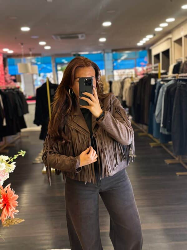 Facetune 09 10 2025 17 52 56