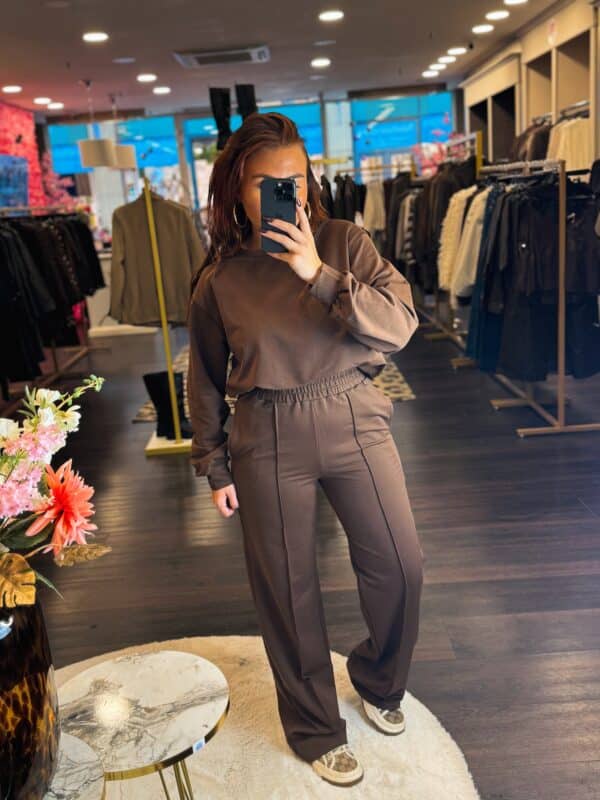 Facetune 16 10 2025 16 59 56