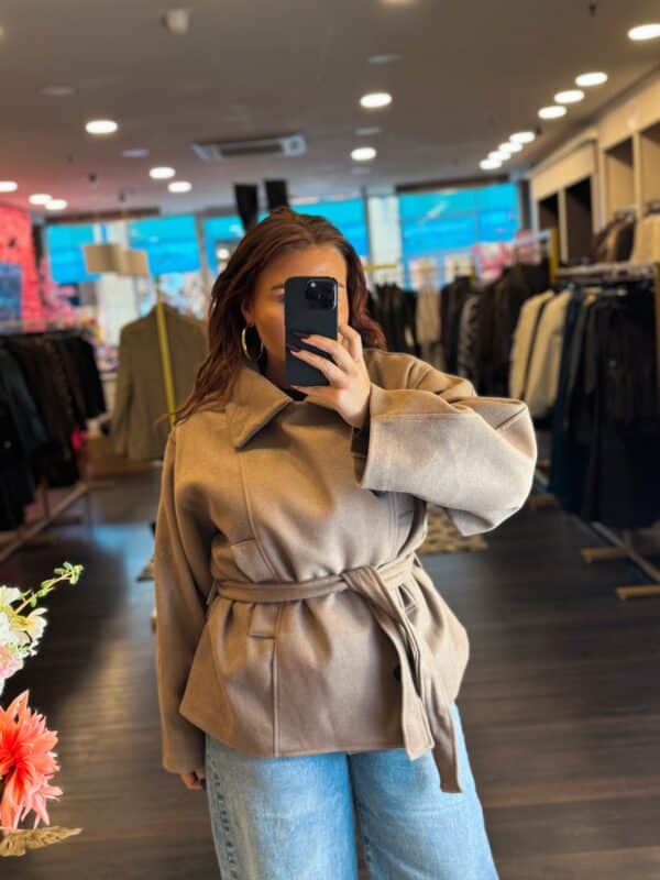 Facetune 16 10 2025 18 59 29
