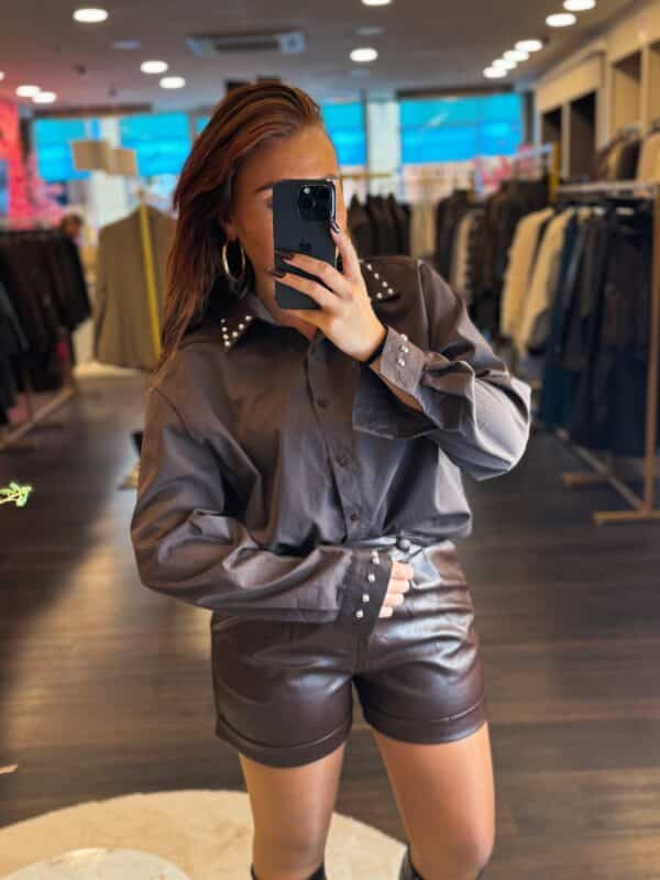 Facetune 16 10 2025 19 16 00