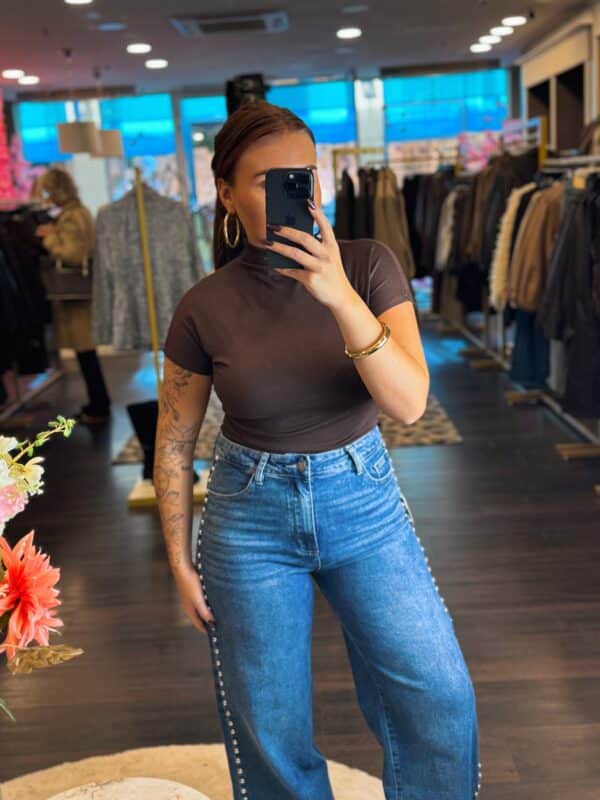 Facetune 22 10 2025 16 21 18