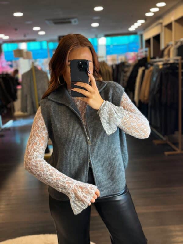 Facetune 24 10 2025 15 20 06