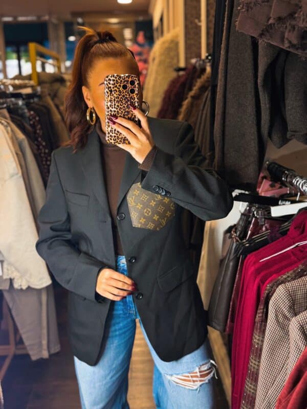 Facetune 19 11 2025 18 19 05