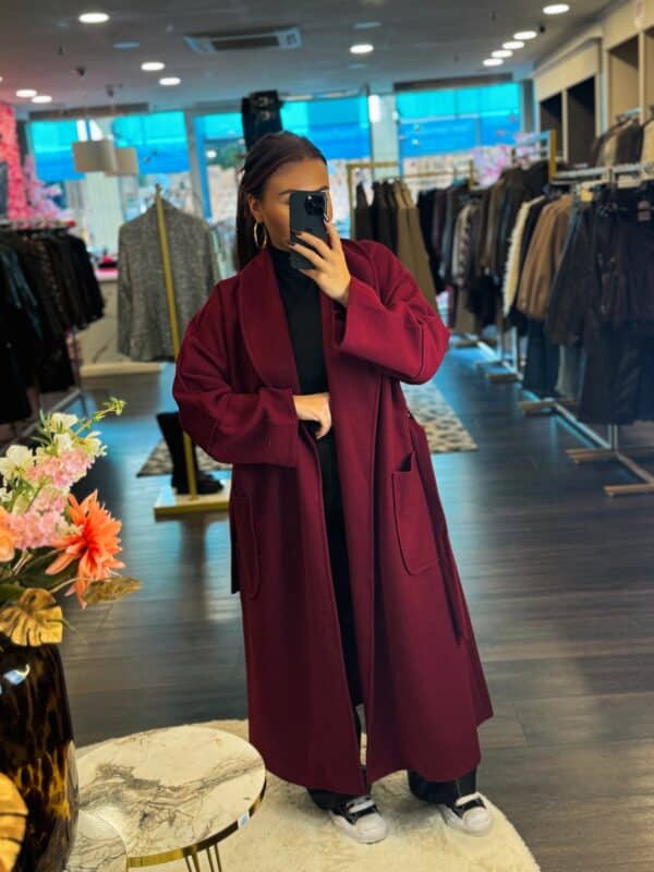 Facetune 22 10 2025 16 11 49