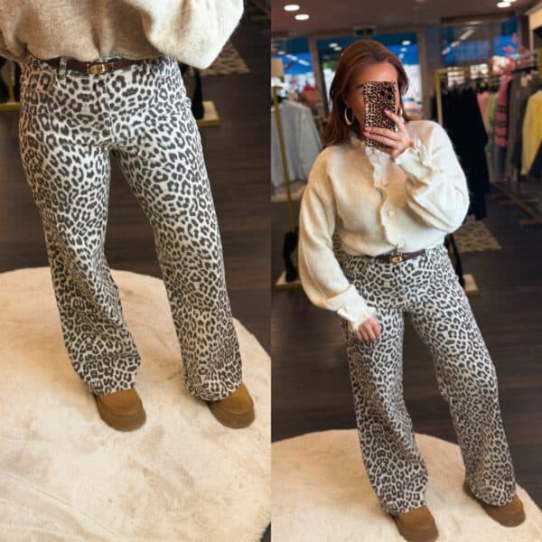 D0007B45 9B2E 44BA 8F0A B62E8D608431