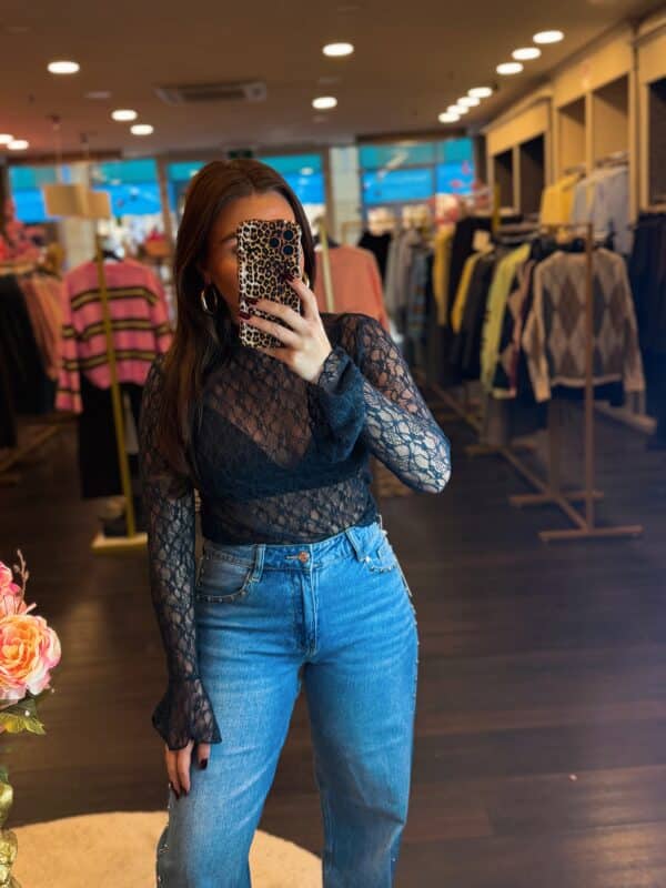 Facetune 28 01 2026 15 06 14