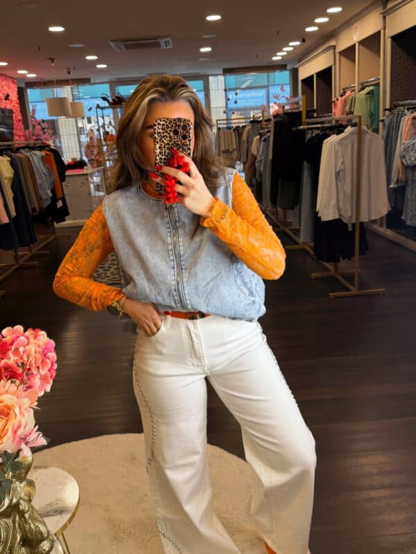 Facetune 24 03 2026 16 17 51