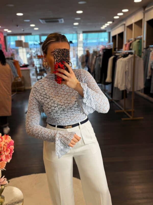 Facetune 27 03 2026 16 25 02