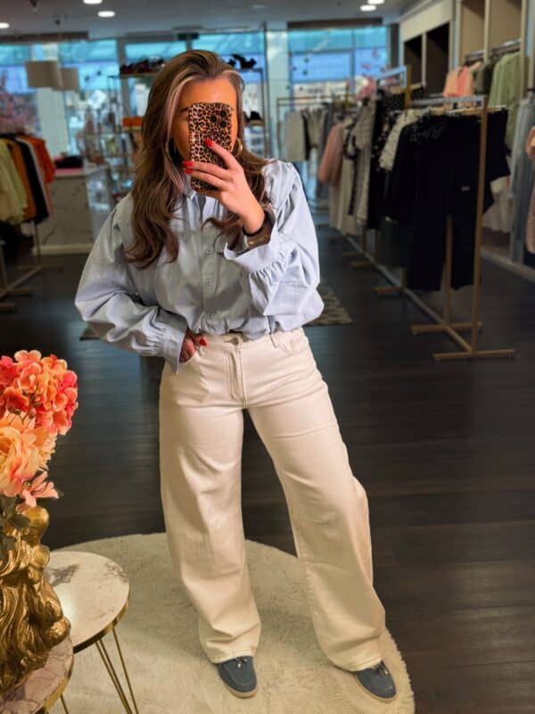 Facetune 09 04 2026 18 47 15