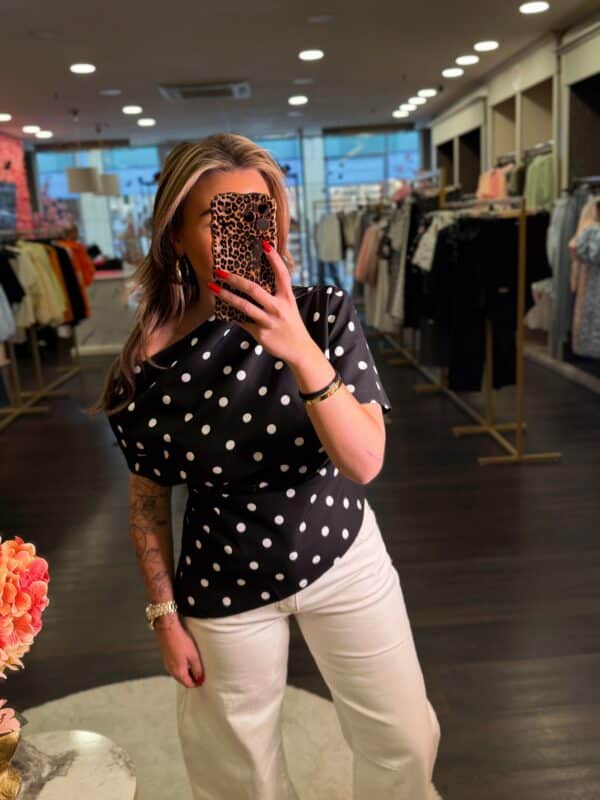 Facetune 09 04 2026 18 47 57