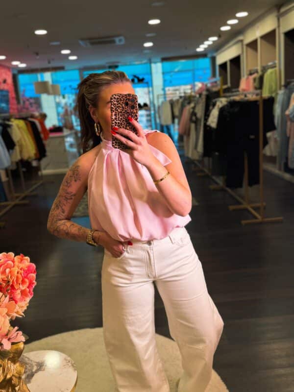 Facetune 09 04 2026 18 48 12