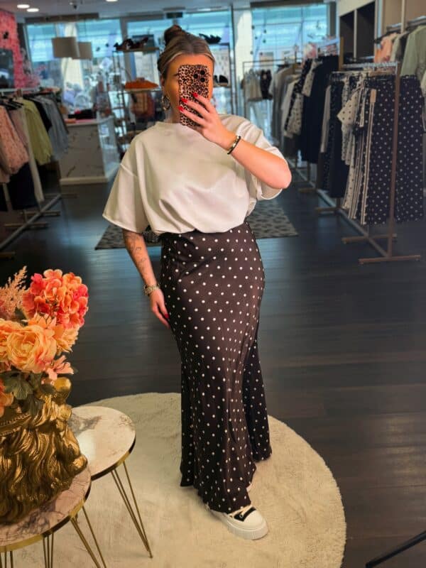 Facetune 14 04 2026 16 27 17