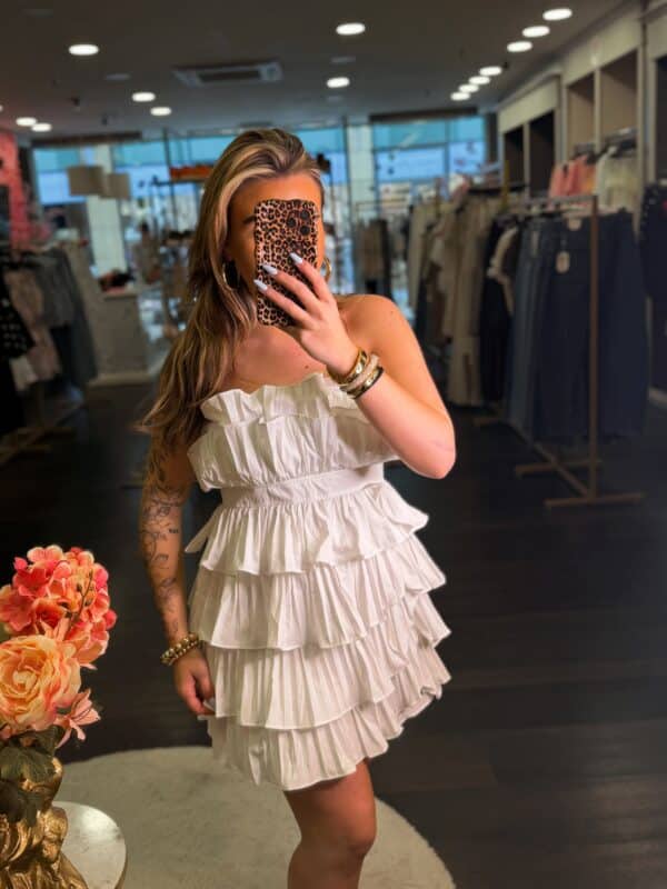 Facetune 12 05 2026 18 18 23