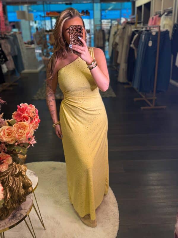 Facetune 12 05 2026 18 19 08