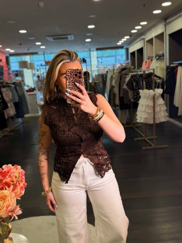 Facetune 12 05 2026 18 20 13