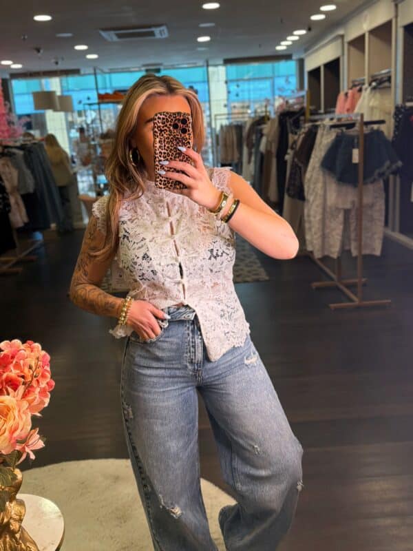 Facetune 12 05 2026 18 21 54