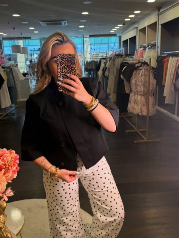 Facetune 19 05 2026 16 06 07